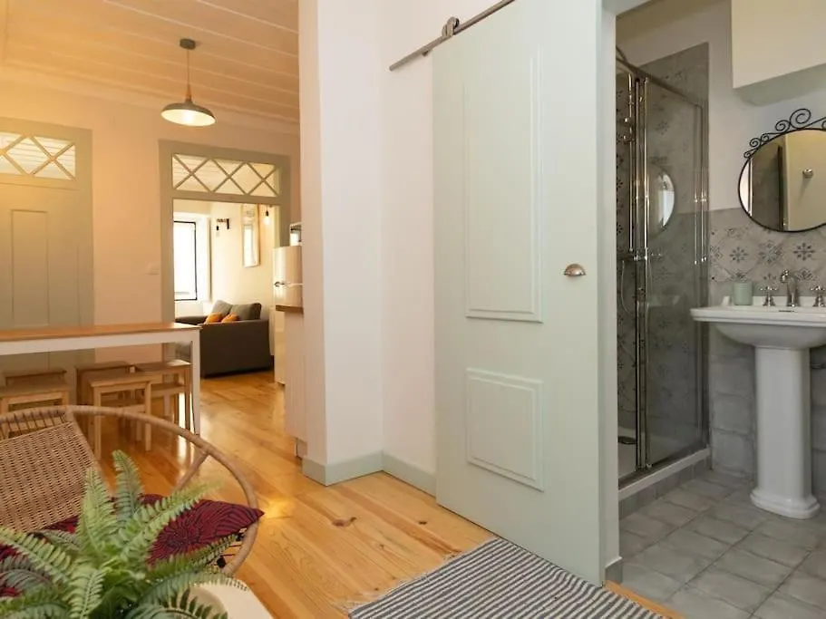 Madalena Cozy Apartment Lisboa Portugal